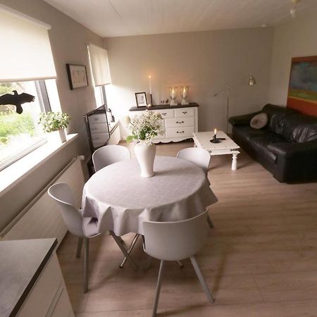 Manahlid Apartment Akureyri Bagian luar foto