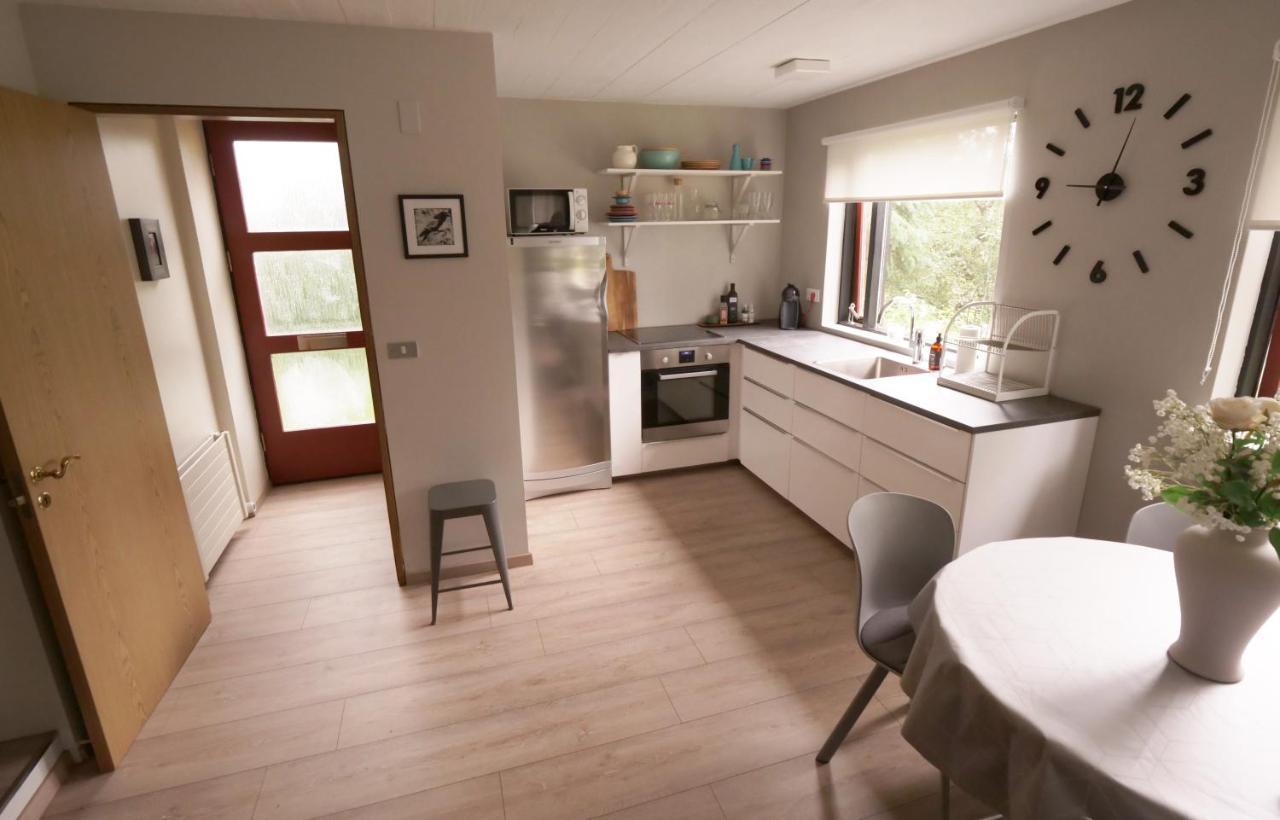 Manahlid Apartment Akureyri Bagian luar foto